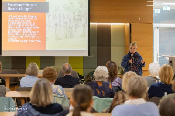 Konferenz Lily Unden